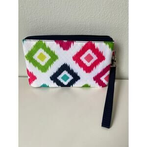 Thirty-One Easy Going Wristlet Candy Diamond Print